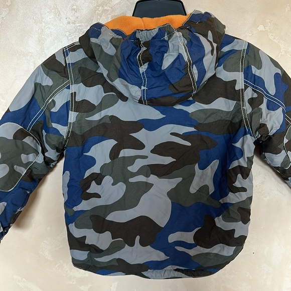 Mini Biden hooded camo print coat SZ 5-6 Y - Picture 3 of 8
